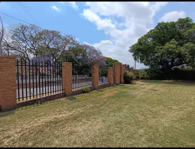 3 BEDROOM HOUSE FOR SALE IN SOUTH CREST